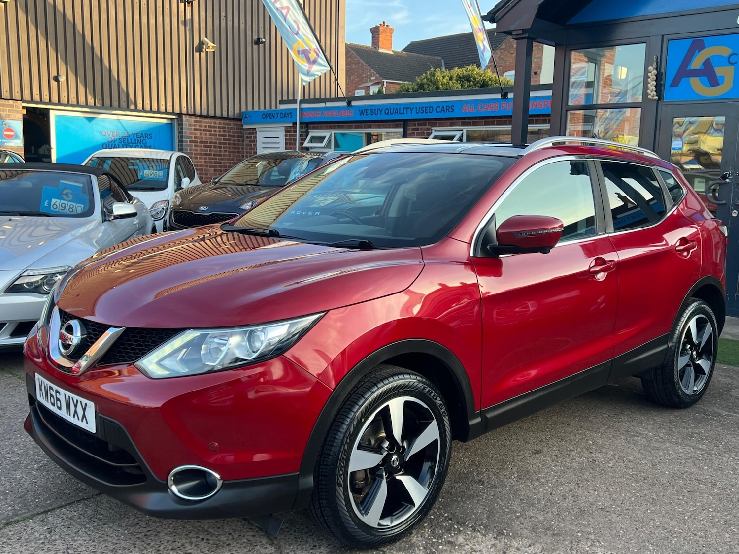 Used Nissan Qashqai 2017 for sale - 76988808: Photo 16