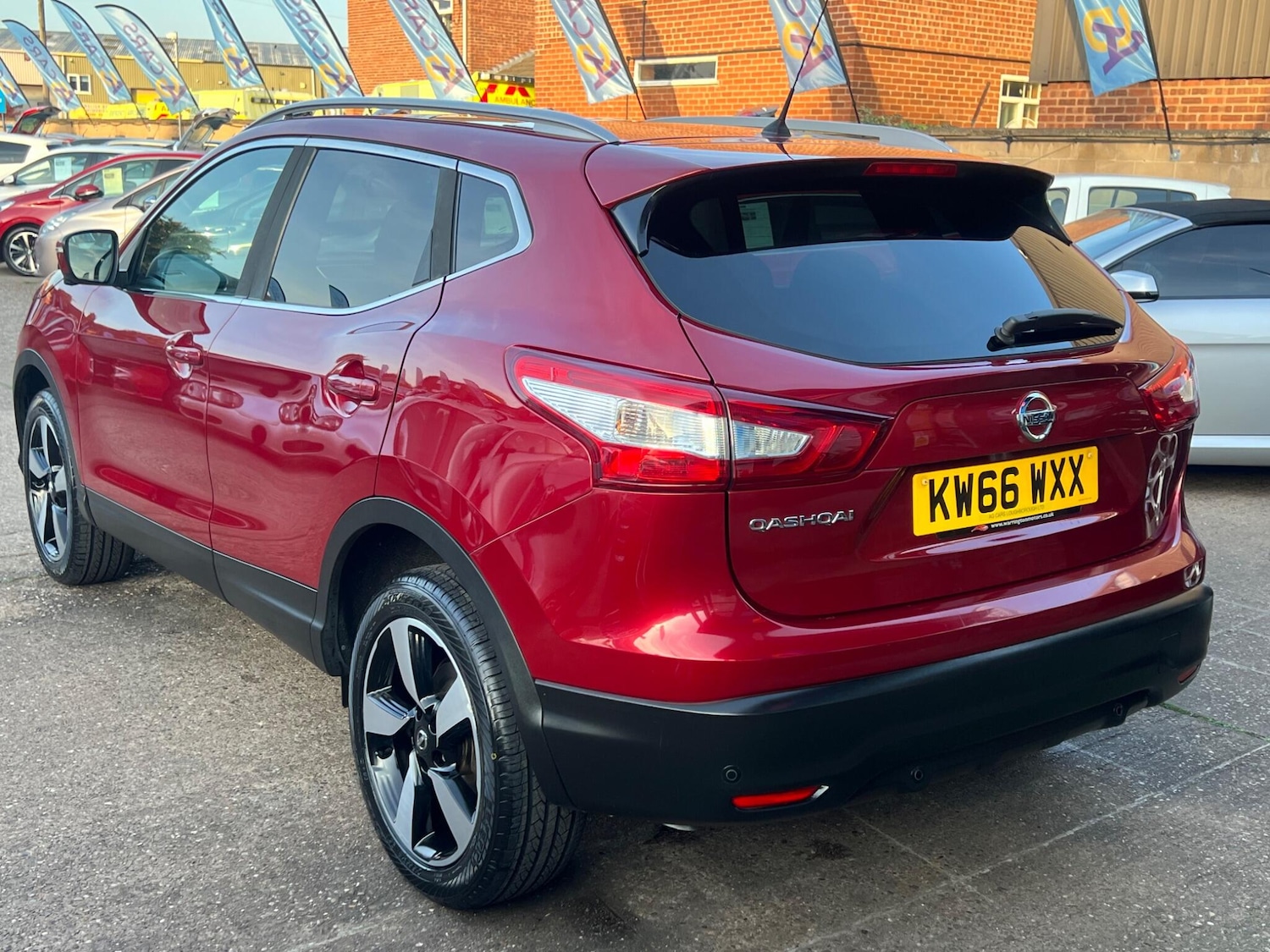 Used Nissan Qashqai 2017 for sale - 76988808: Photo 18