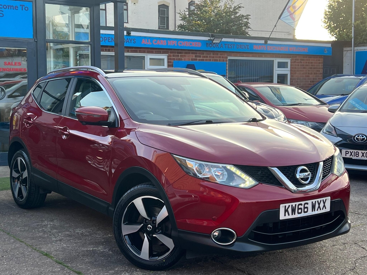 Used Nissan Qashqai 2017 for sale - 76988808: Photo 57