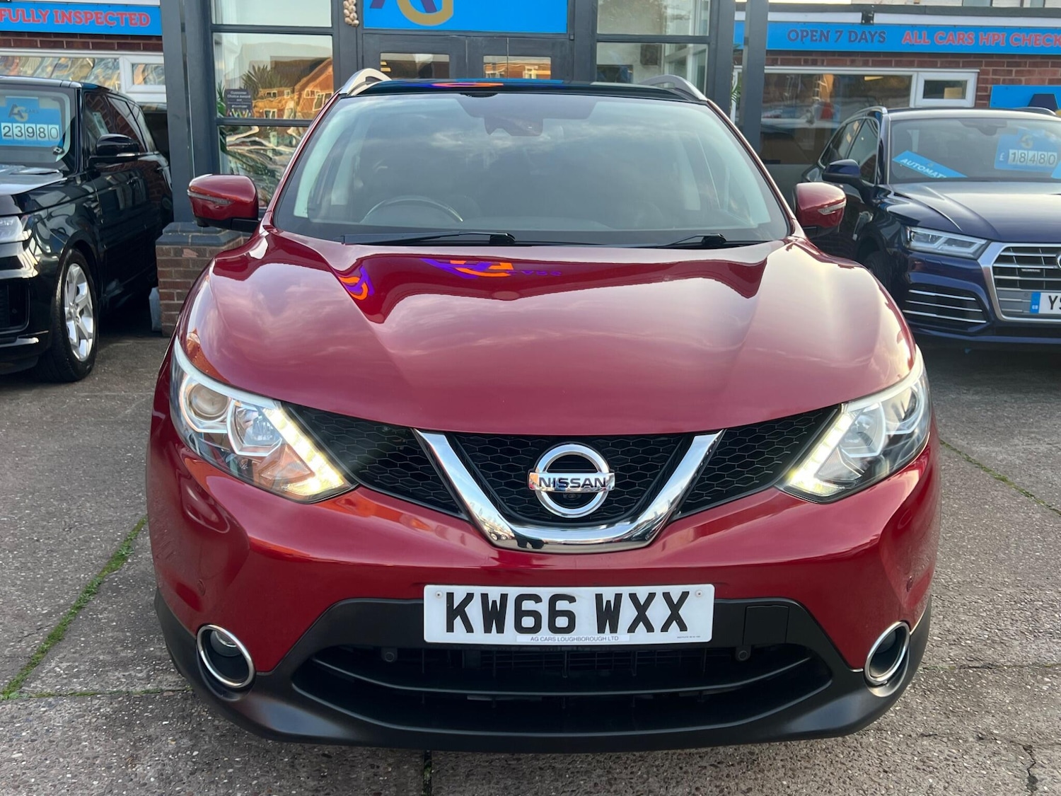 Used Nissan Qashqai 2017 for sale - 76988808: Photo 9