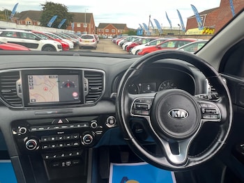 Used Kia Sportage 2017 for sale - 76158482: Photo 3