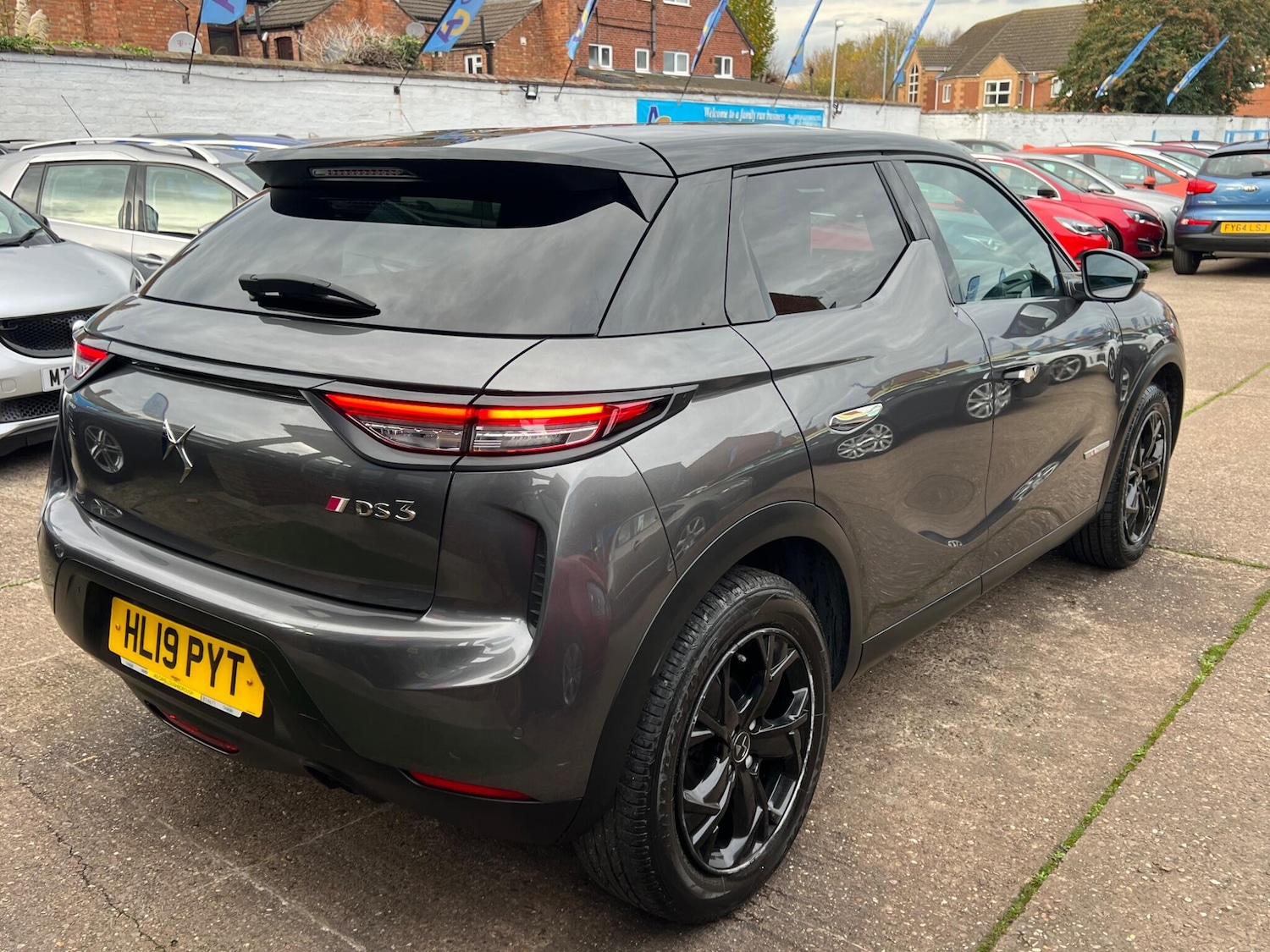 Used DS Automobiles DS 3 Crossback 2019 for sale - 76432982: Photo 15