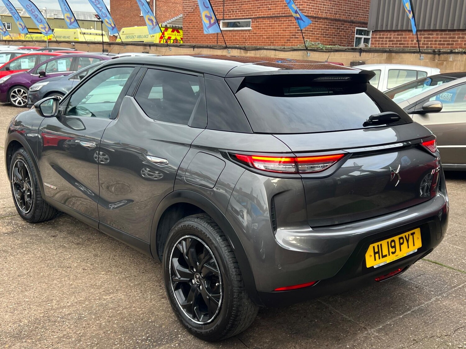 Used DS Automobiles DS 3 Crossback 2019 for sale - 76432982: Photo 16