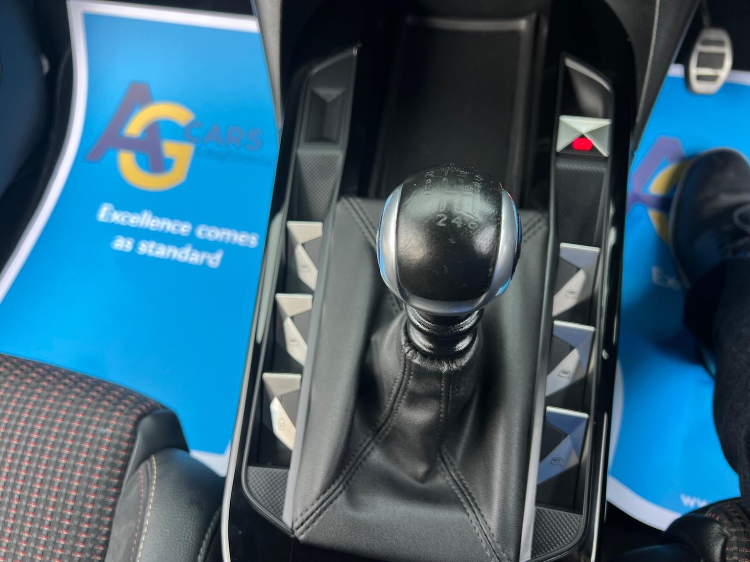 Used DS Automobiles DS 3 Crossback 2019 for sale - 76432982: Photo 32