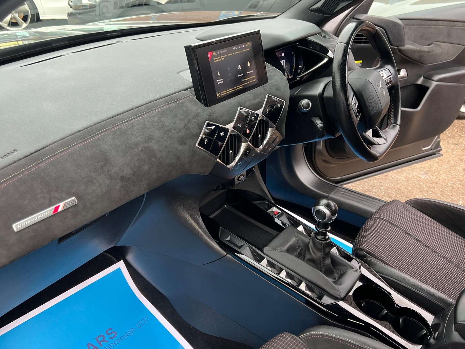 Used DS Automobiles DS 3 Crossback 2019 for sale - 76432982: Photo 33