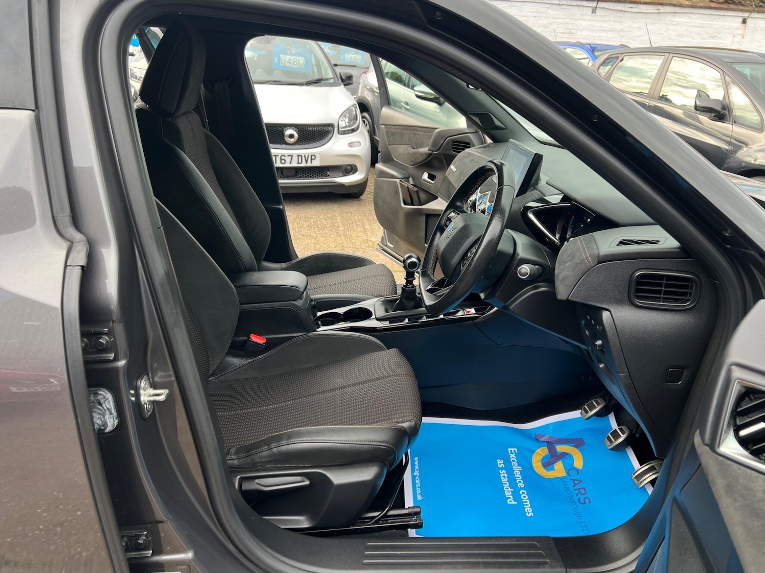 Used DS Automobiles DS 3 Crossback 2019 for sale - 76432982: Photo 36