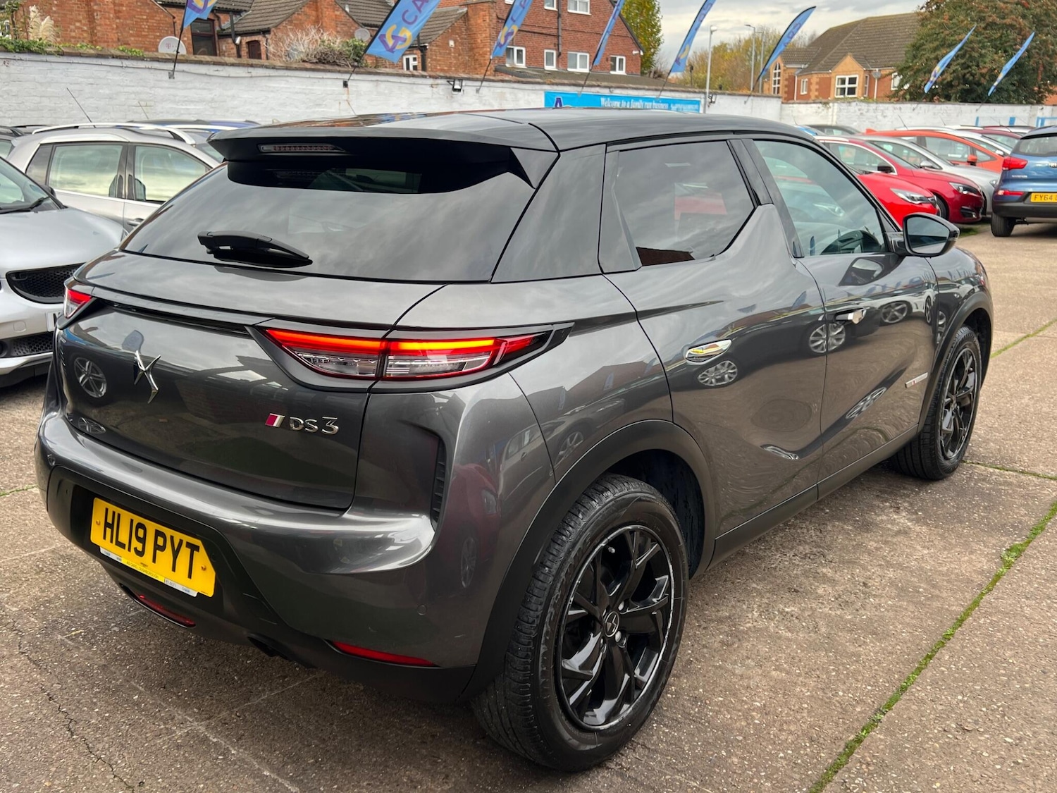 Used DS Automobiles DS 3 Crossback 2019 for sale - 76432982: Photo 43