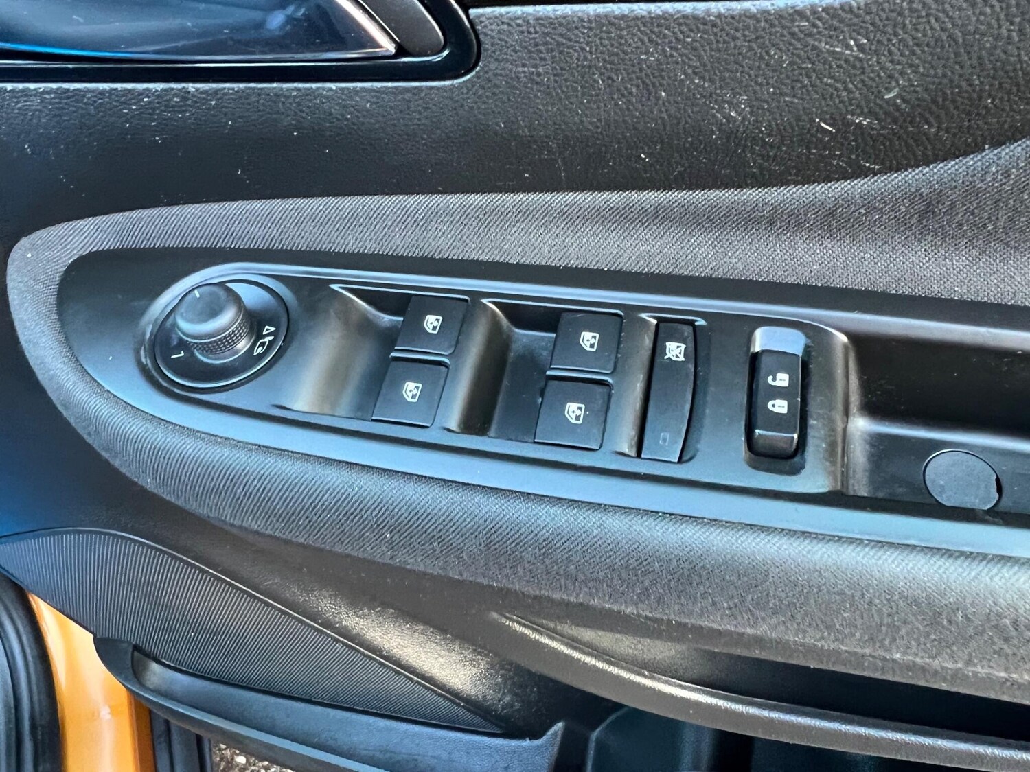 Used Vauxhall Mokka X 2017 for sale - 76786688: Photo 30