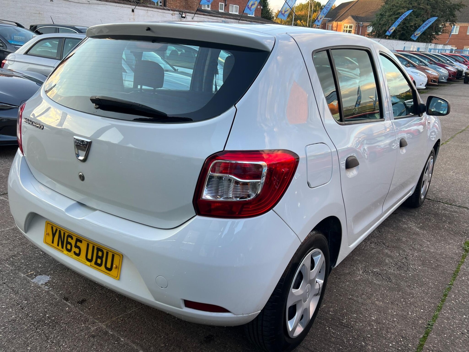 Used Dacia Sandero 2015 for sale - 76122520: Photo 10