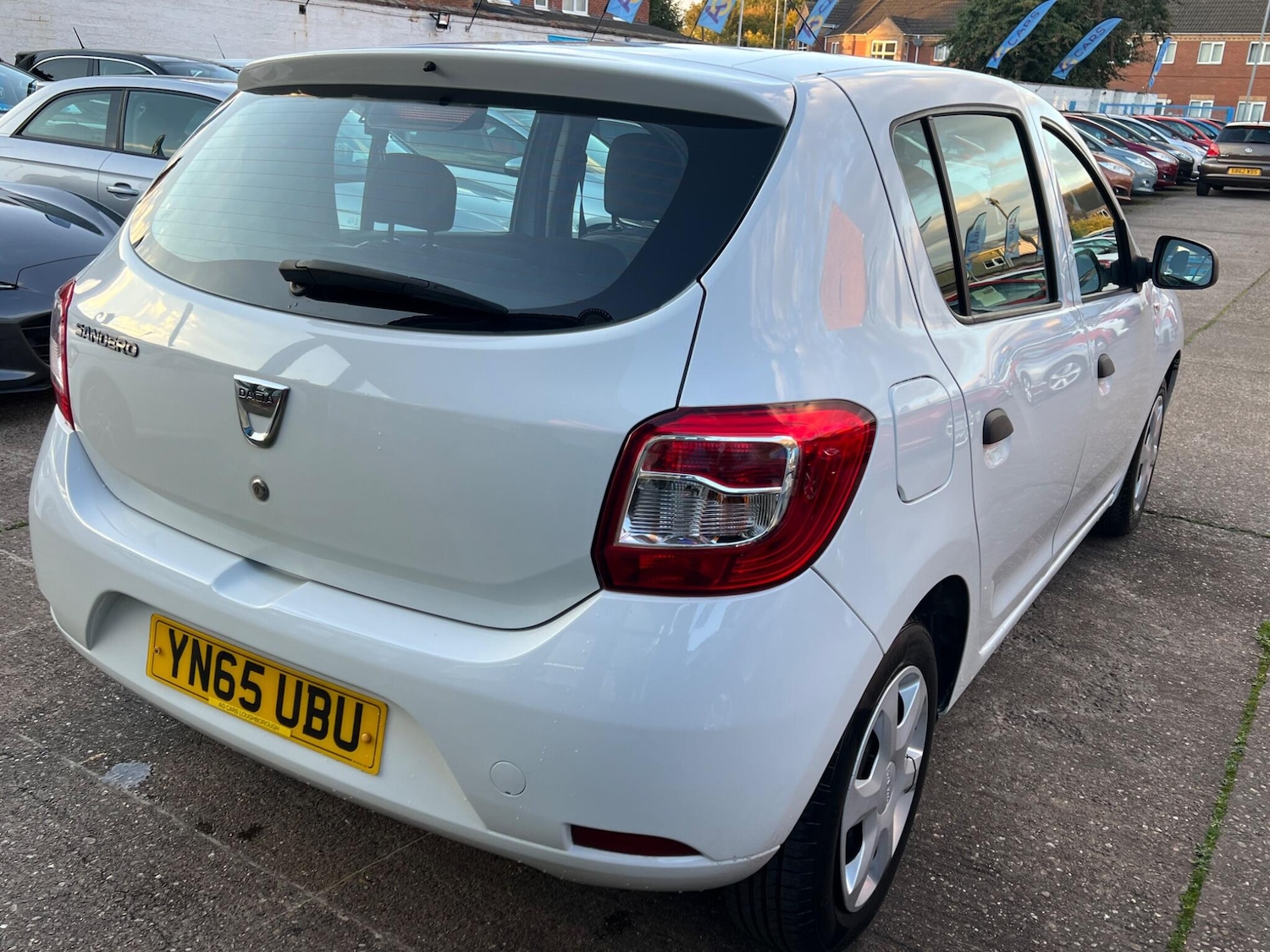 Used Dacia Sandero 2015 for sale - 76122520: Photo 33