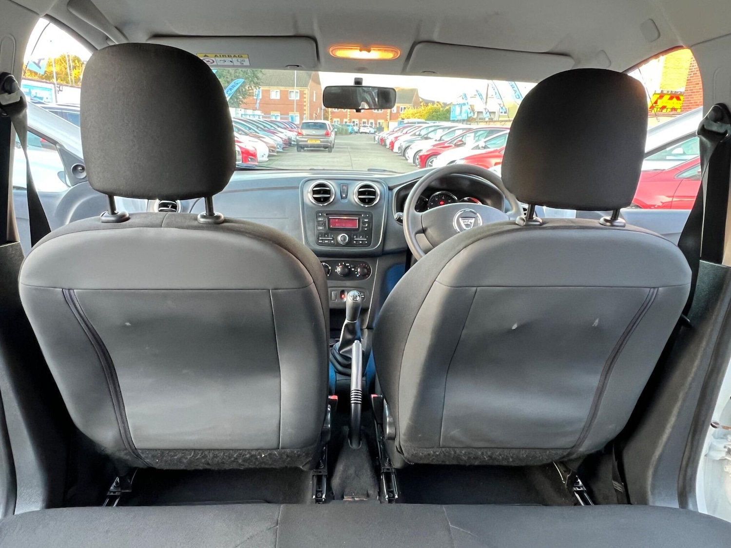Used Dacia Sandero 2015 for sale - 76122520: Photo 41