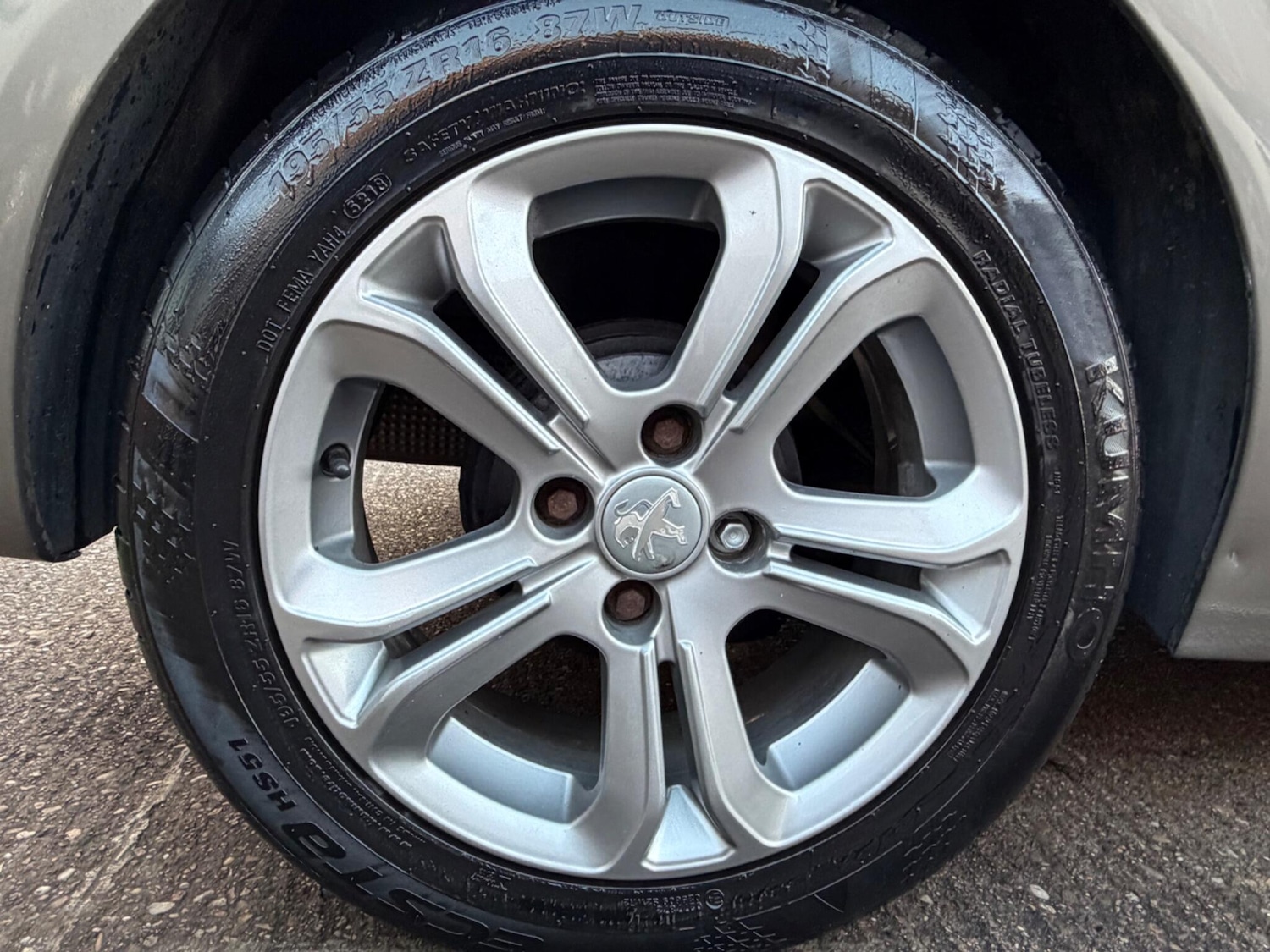 Used Peugeot 208 2014 for sale - 77940025: Photo 57