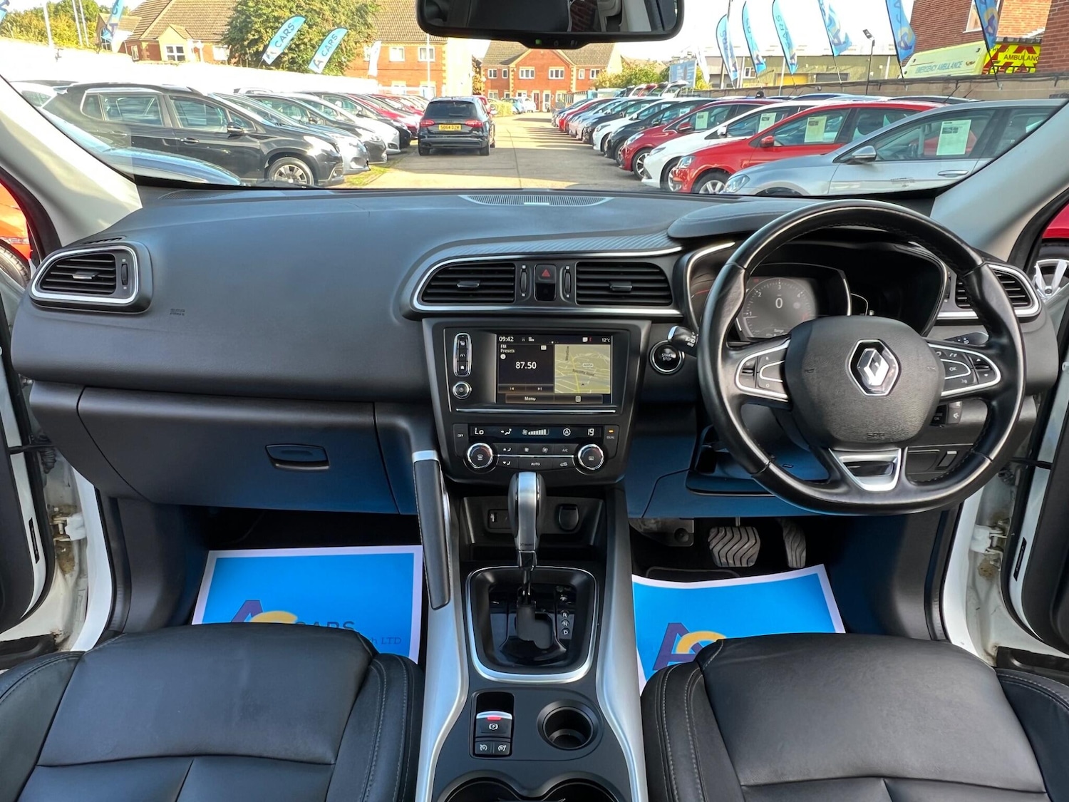 Used Renault Kadjar 2017 for sale - 76012584: Photo 2