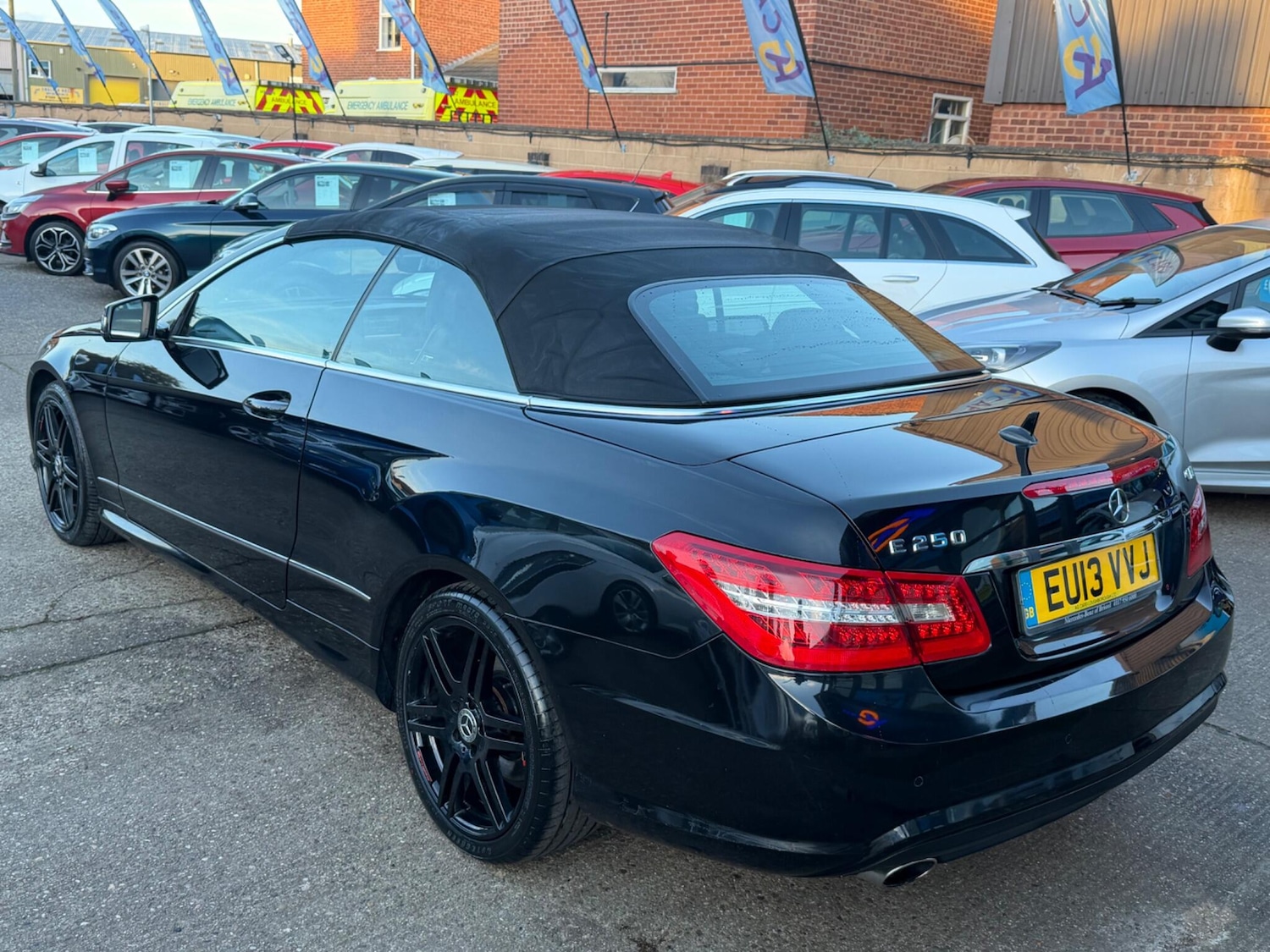 Used Mercedes-Benz E Class for sale - 77737077: Photo 50