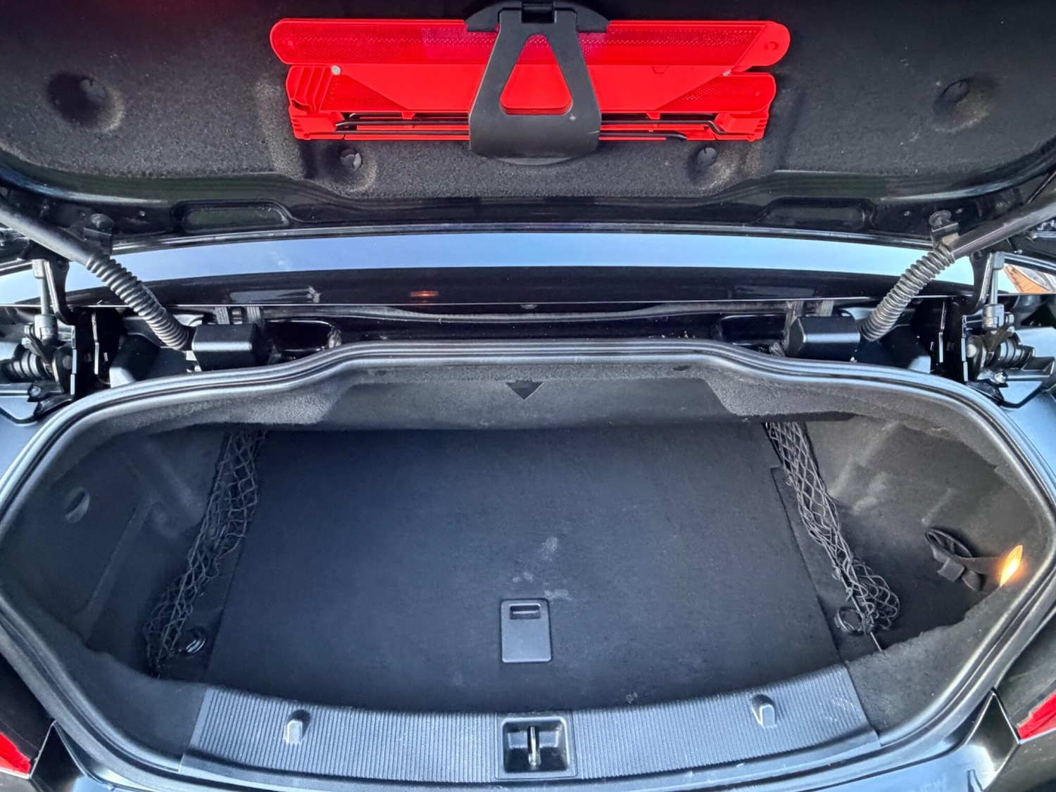 Used Mercedes-Benz E Class for sale - 77737077: Photo 53