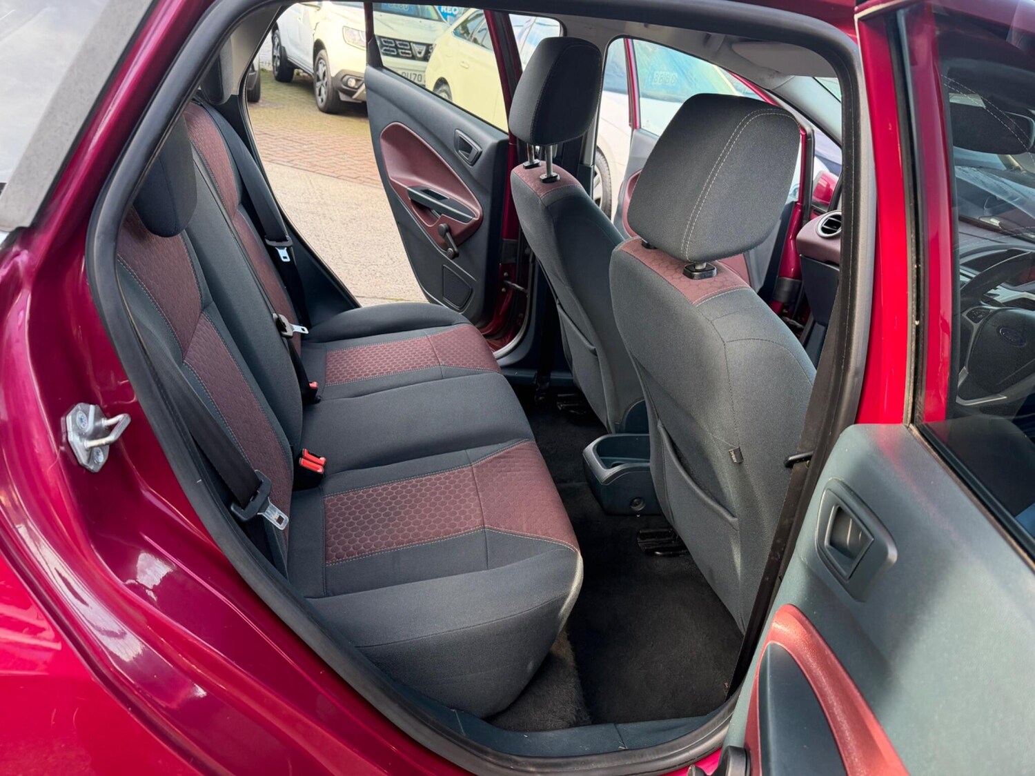 Used Ford Fiesta 2008 for sale - 77400788: Photo 28