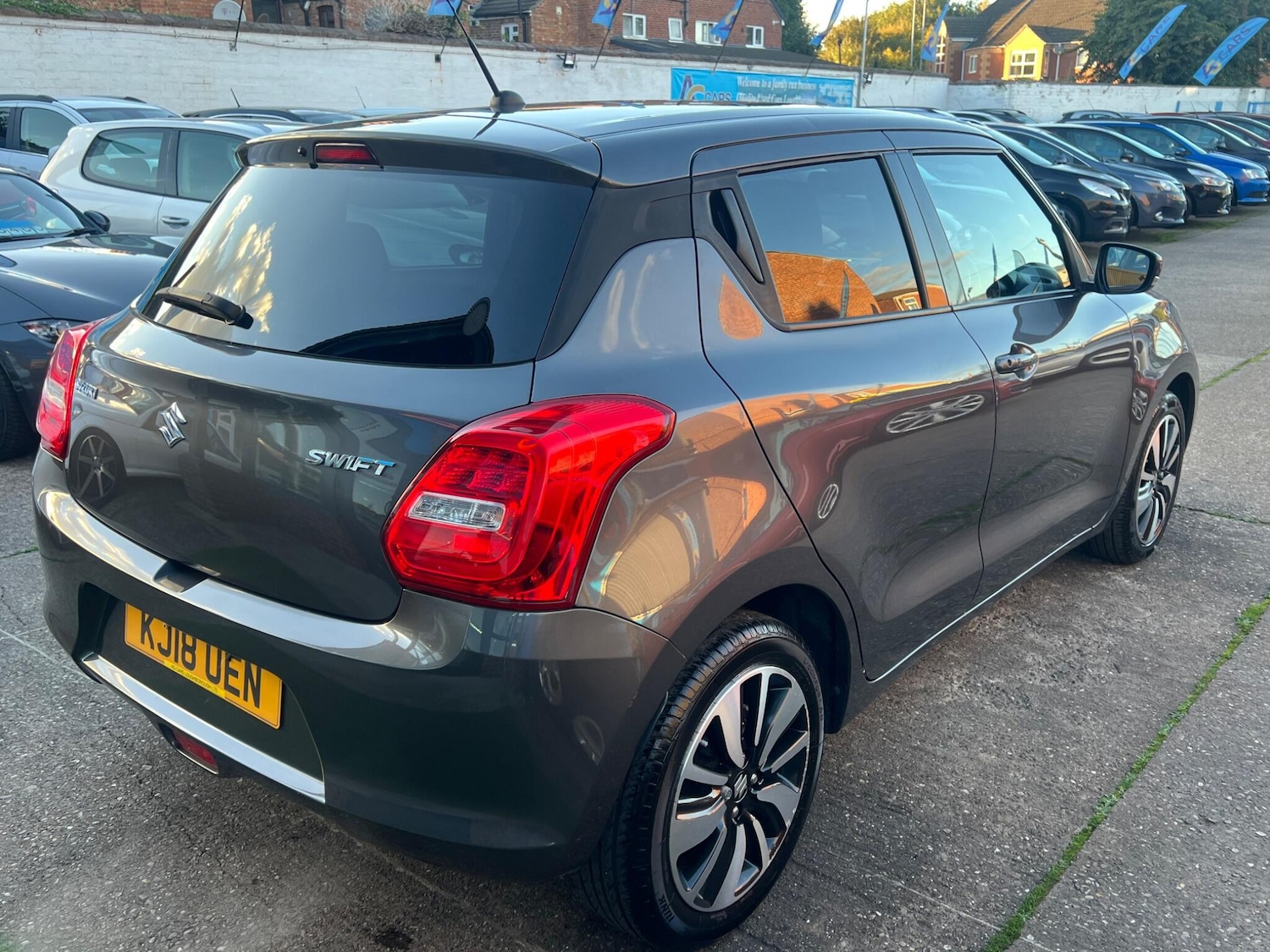 Used Suzuki Swift 2018 for sale - 76498543: Photo 10