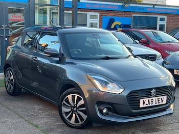 Used Suzuki Swift 2018 for sale - 76498543: Photo