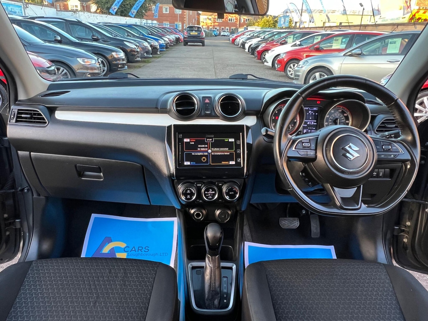 Used Suzuki Swift 2018 for sale - 76498543: Photo 31