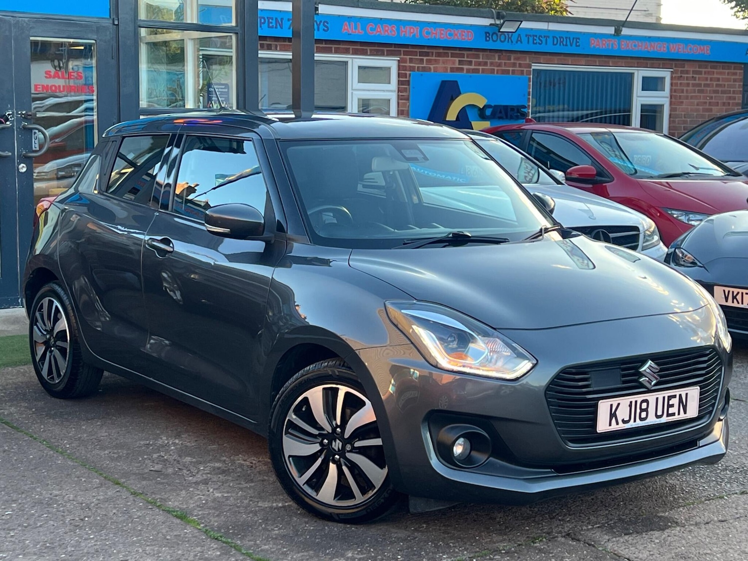 Used Suzuki Swift 2018 for sale - 76498543: Photo 39