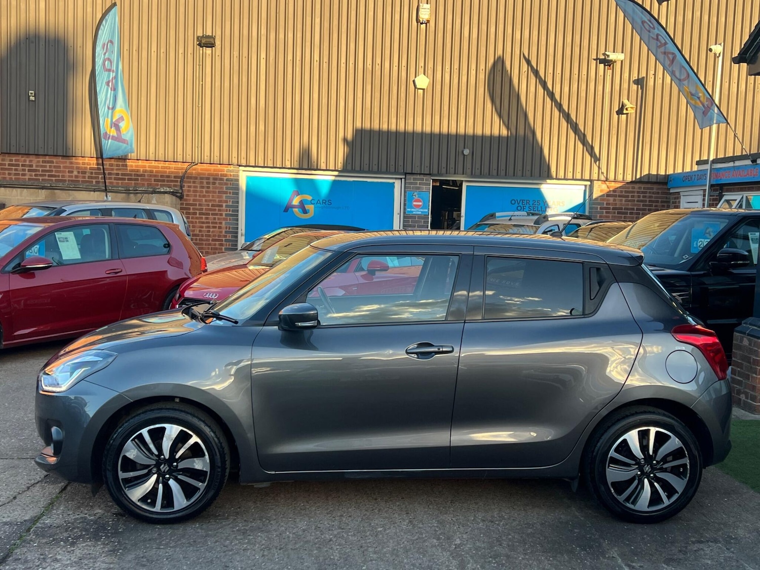 Used Suzuki Swift 2018 for sale - 76498543: Photo 45