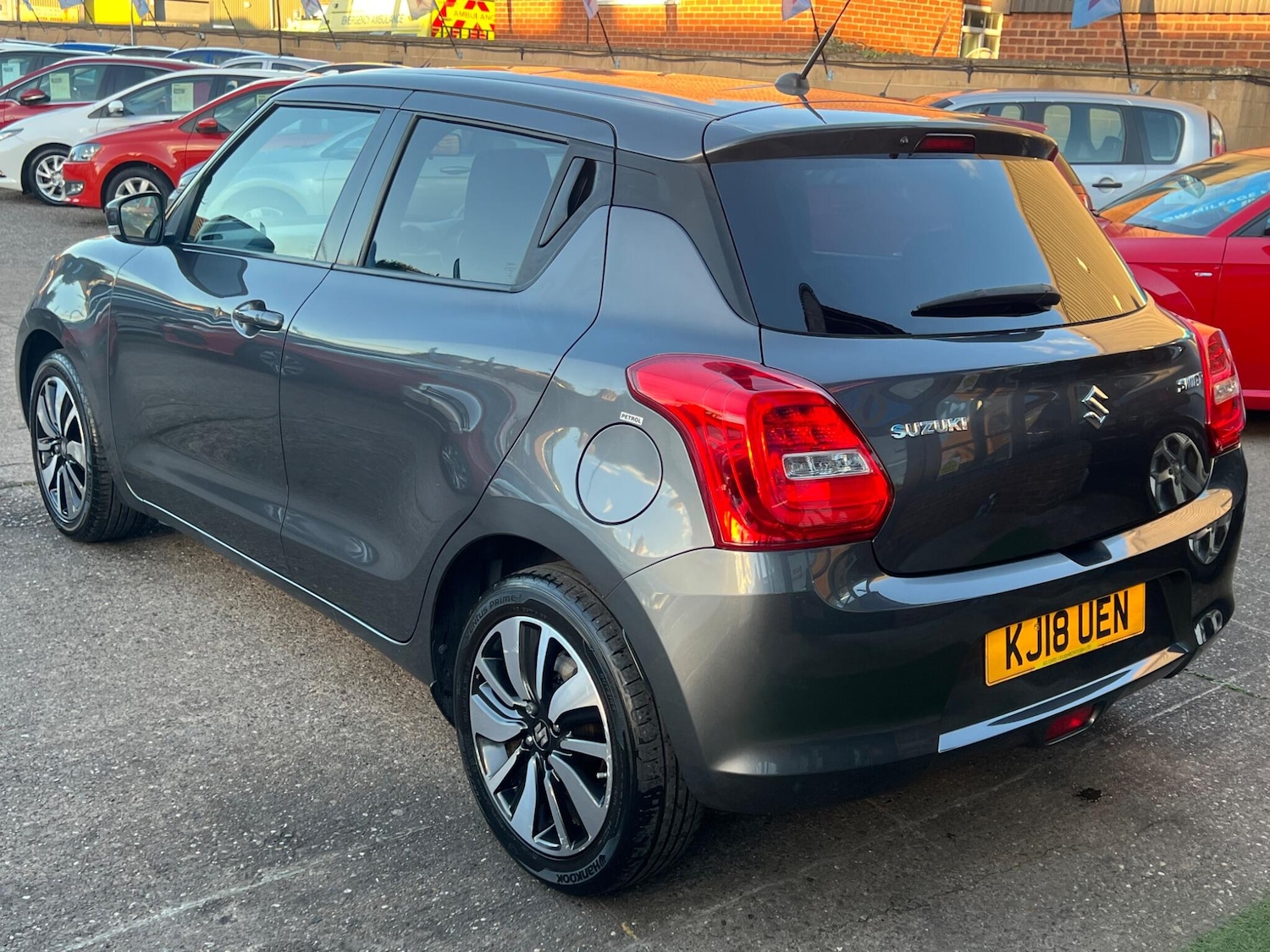 Used Suzuki Swift 2018 for sale - 76498543: Photo 48