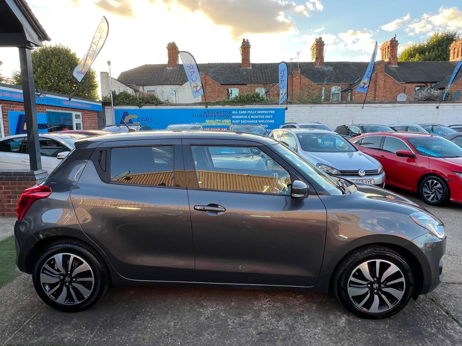 Used Suzuki Swift 2018 for sale - 76498543: Photo 49