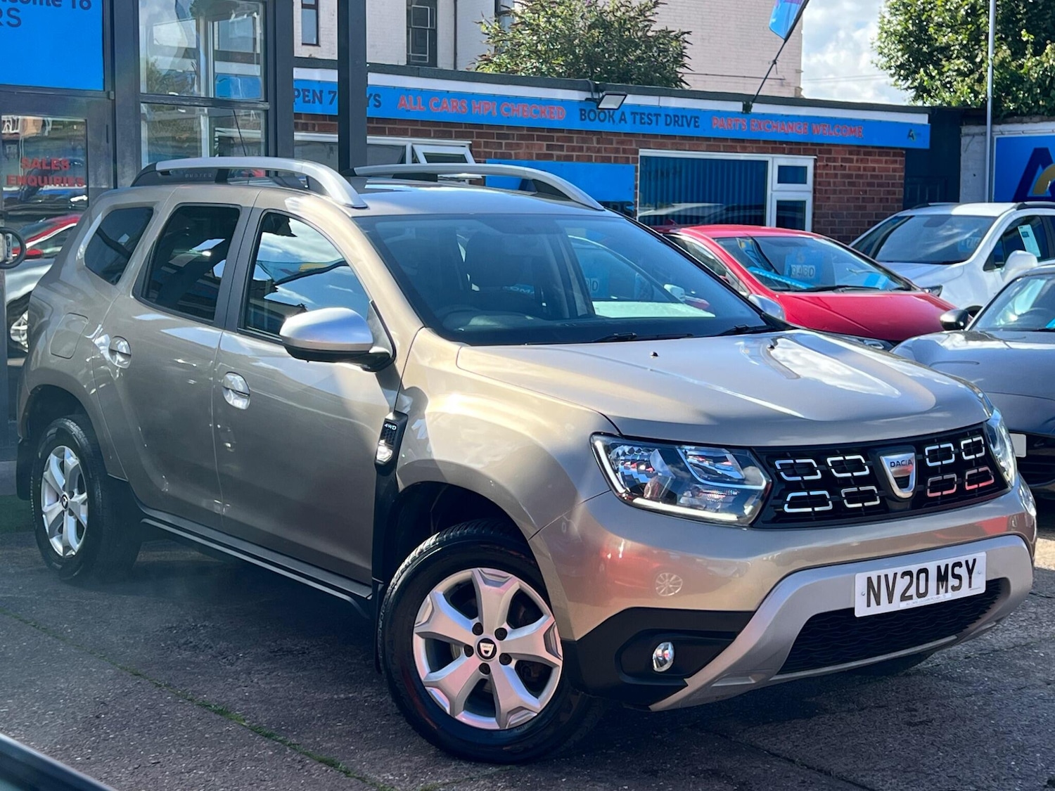 Used Dacia Duster 2020 for sale - 76099537: Photo 1