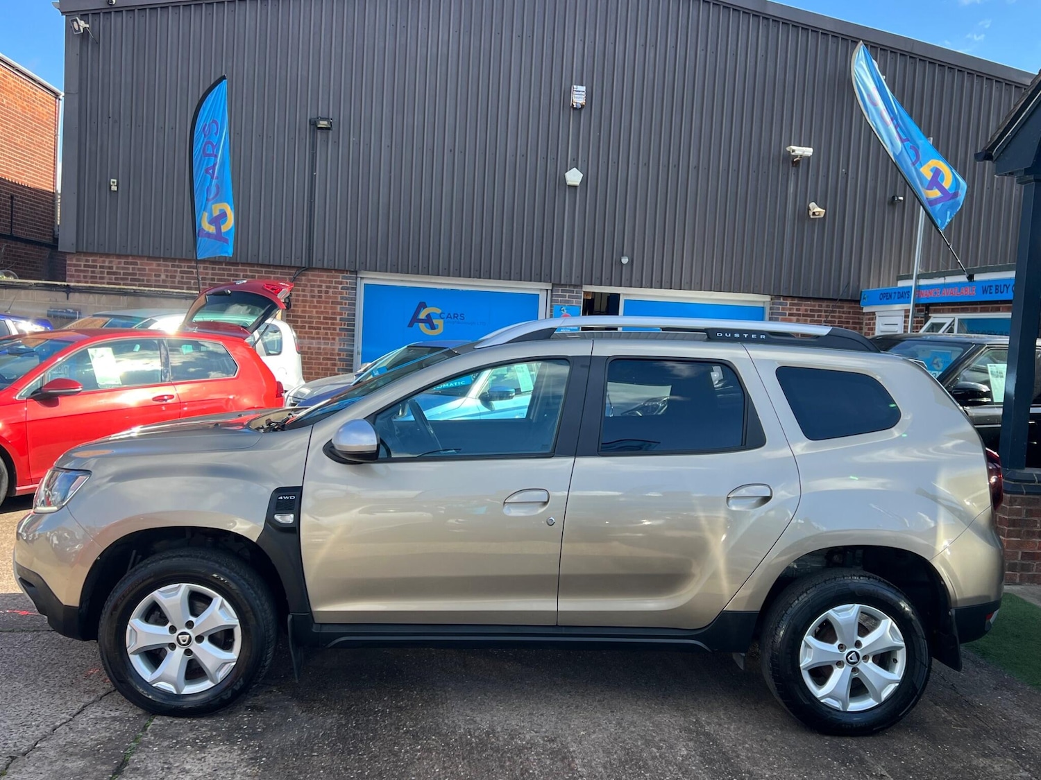 Used Dacia Duster 2020 for sale - 76099537: Photo 42