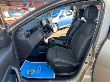 Used Dacia Duster 2020 for sale - 76099537: Photo 4