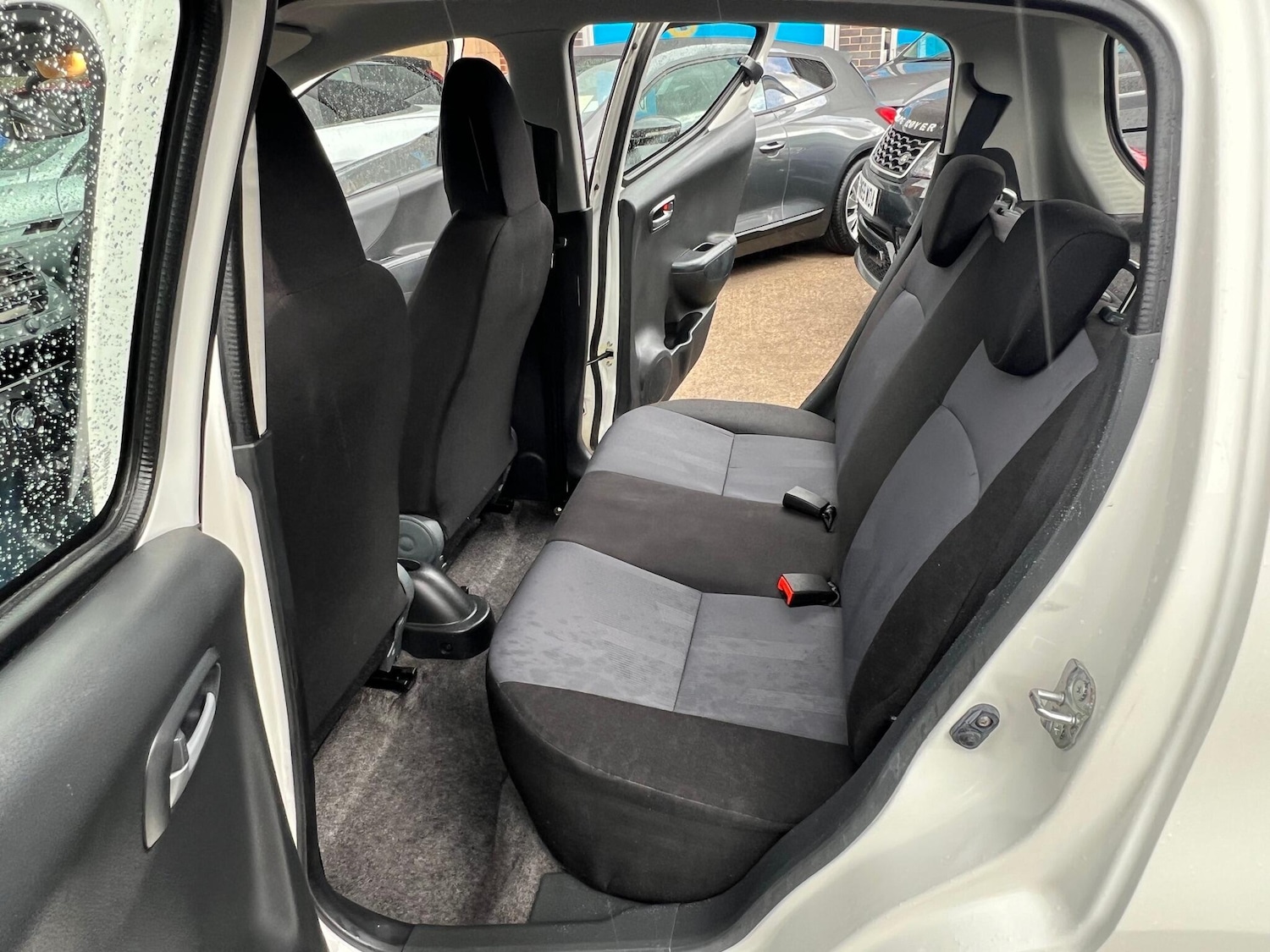Vehicle 29
