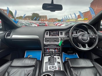 Used Audi Q7 2012 for sale - 76200425: Photo 2