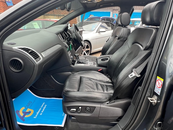 Used Audi Q7 2012 for sale - 76200425: Photo 30