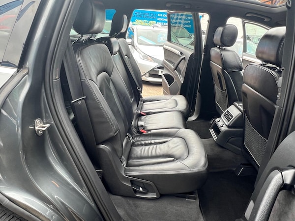 Used Audi Q7 2012 for sale - 76200425: Photo 33