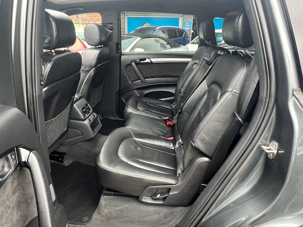Used Audi Q7 2012 for sale - 76200425: Photo 38
