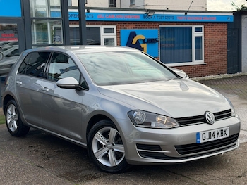 Used Volkswagen Golf 2014 for sale - 78018996: Photo