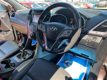 Used Hyundai Santa Fe 2015 for sale - 75051093: Photo