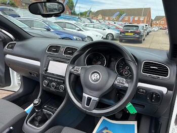Used Volkswagen Golf 2015 for sale - 78752012: Photo