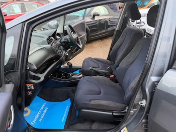 Used Honda Jazz 2012 for sale - 77439715: Photo