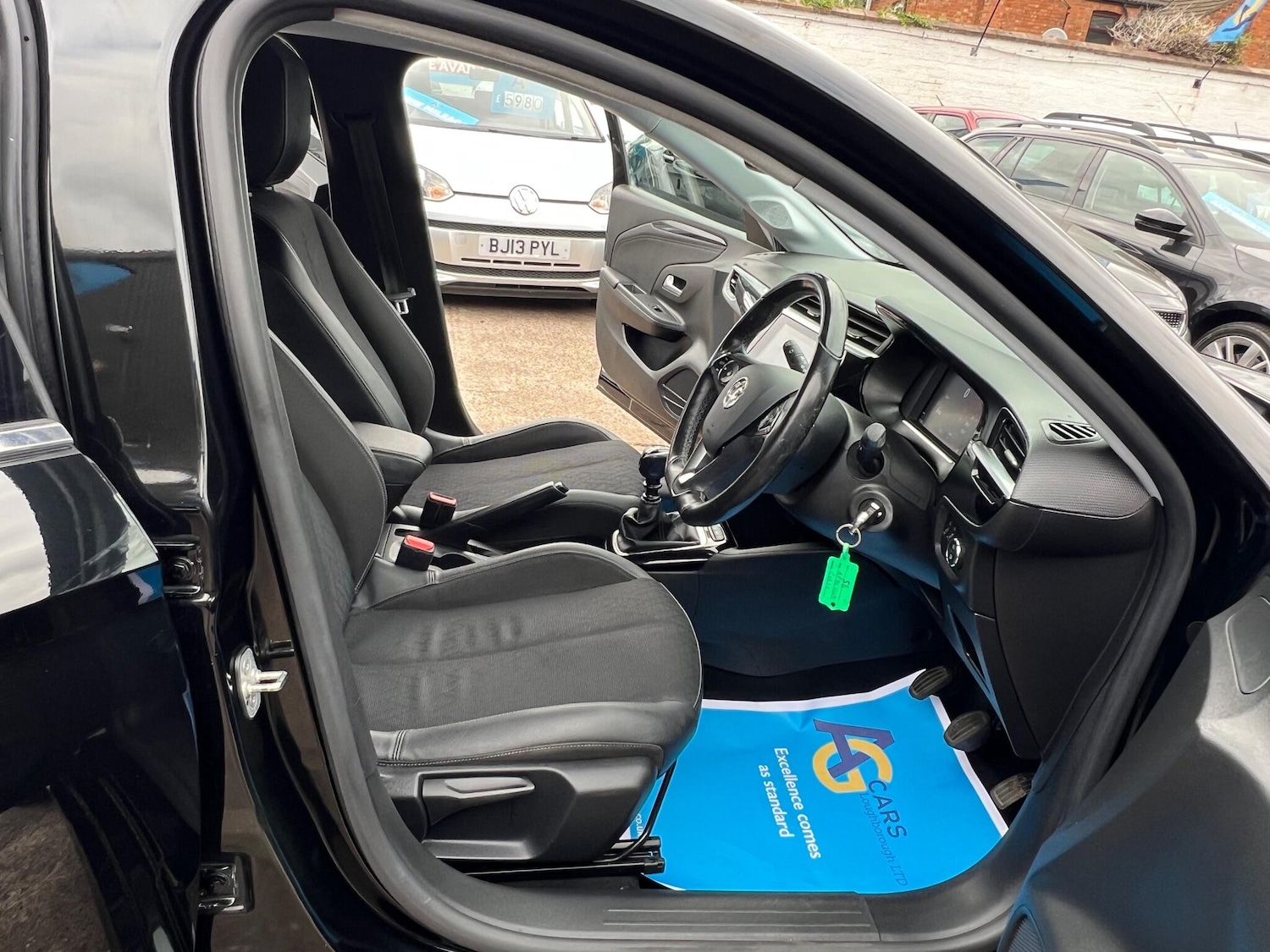 Vehicle 29