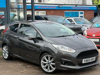 Used Ford Fiesta 2015 for sale - 79602067: Photo