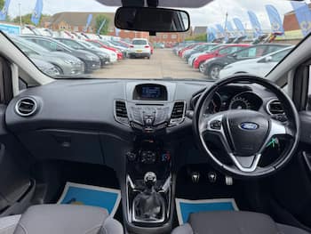 Used Ford Fiesta 2015 for sale - 79602067: Photo