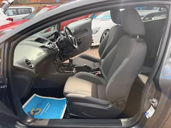 Used Ford Fiesta 2015 for sale - 79602067: Photo