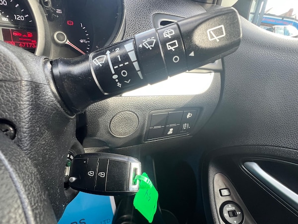 Used Kia Picanto 2014 for sale - 76282798: Photo 25