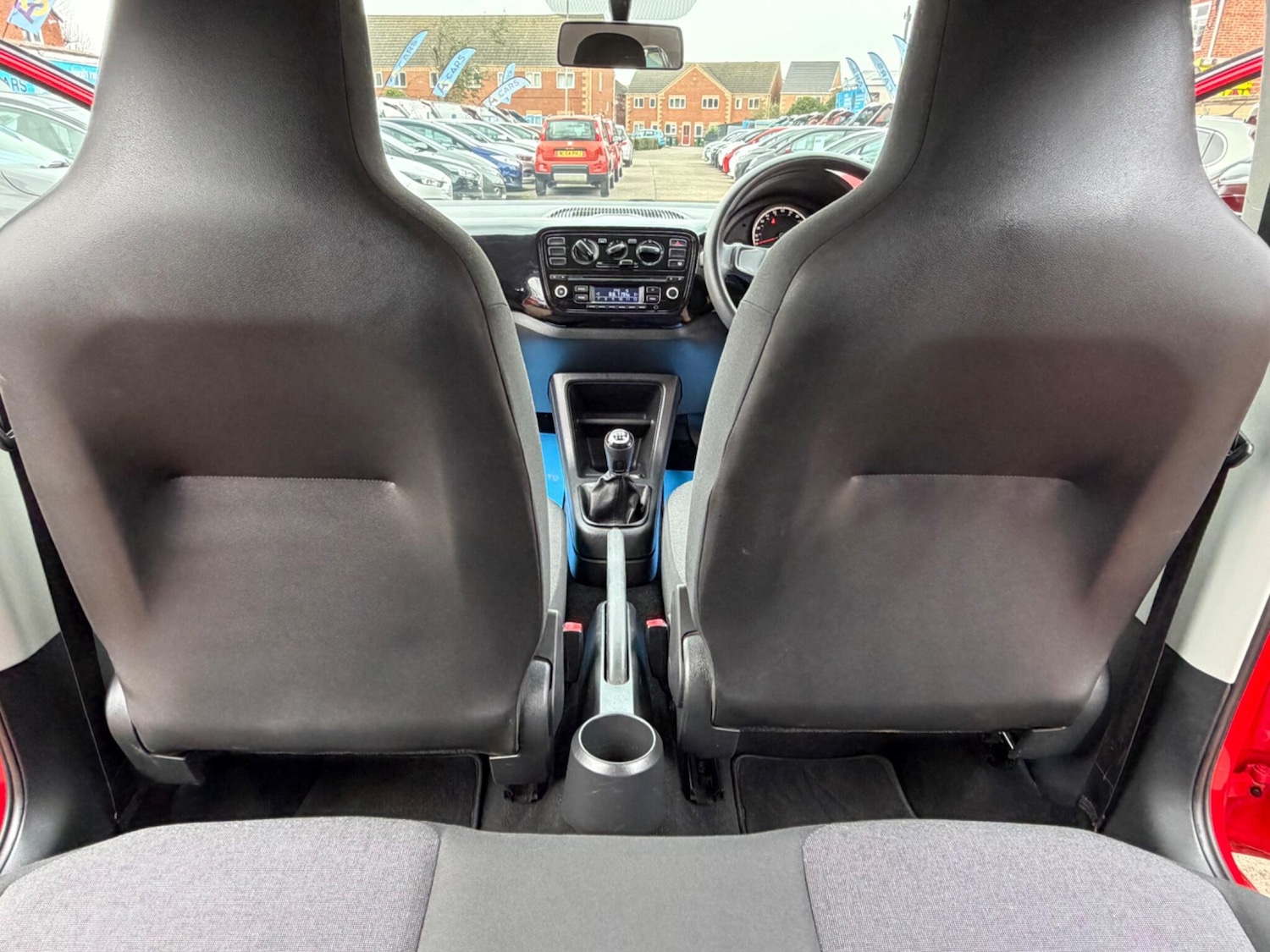 Used Volkswagen up! 2013 for sale - 77994190: Photo 47