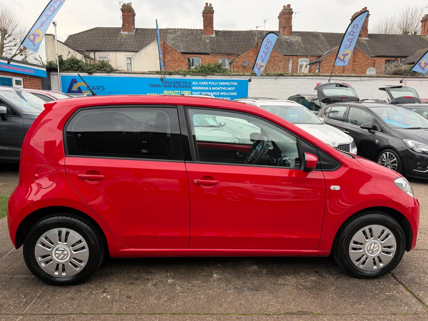Used Volkswagen up! 2013 for sale - 77994190: Photo 8