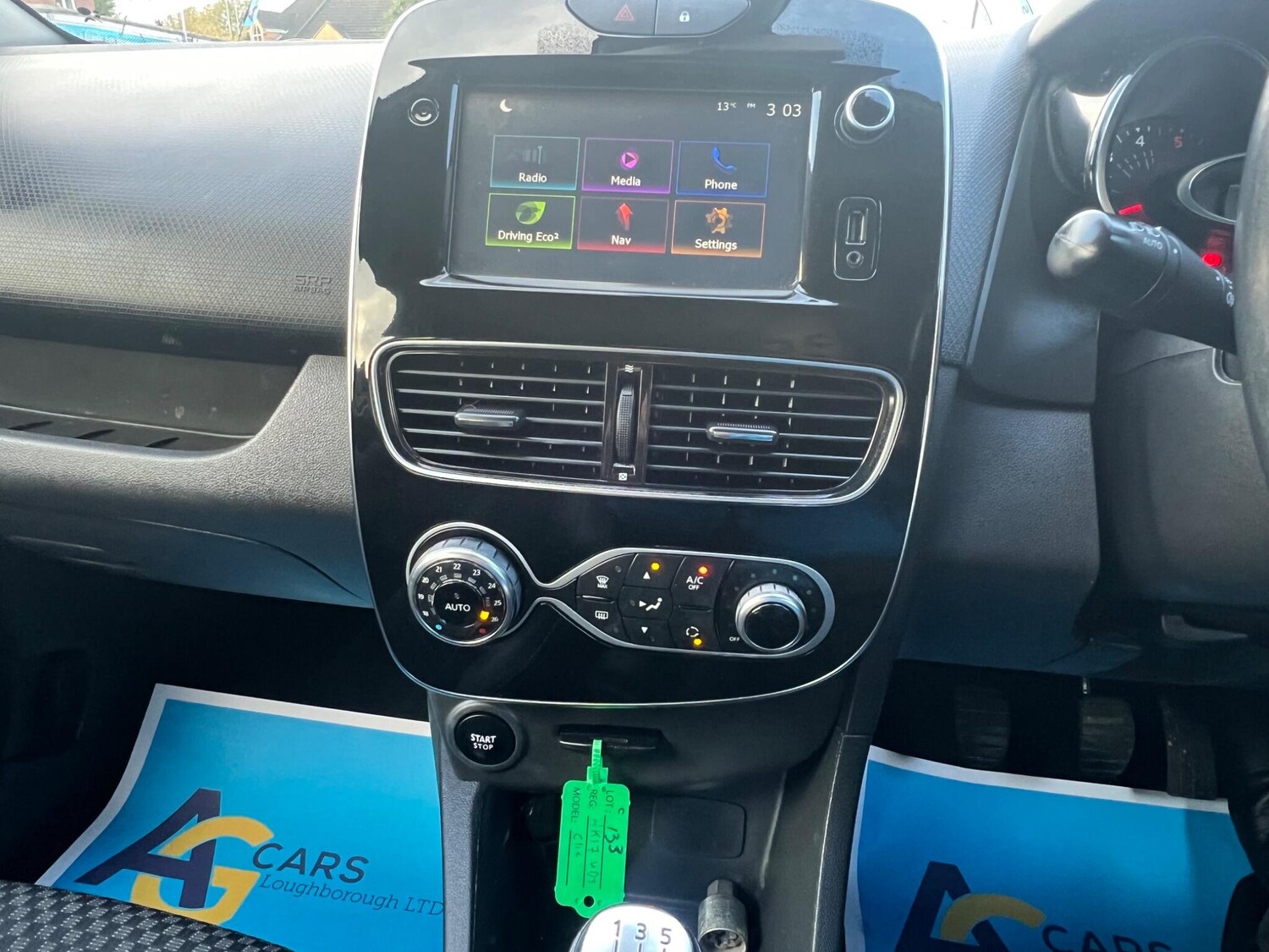 Used Renault Clio 2017 for sale - 76399322: Photo 23