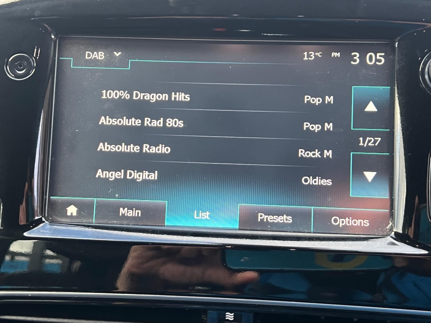 Used Renault Clio 2017 for sale - 76399322: Photo 42