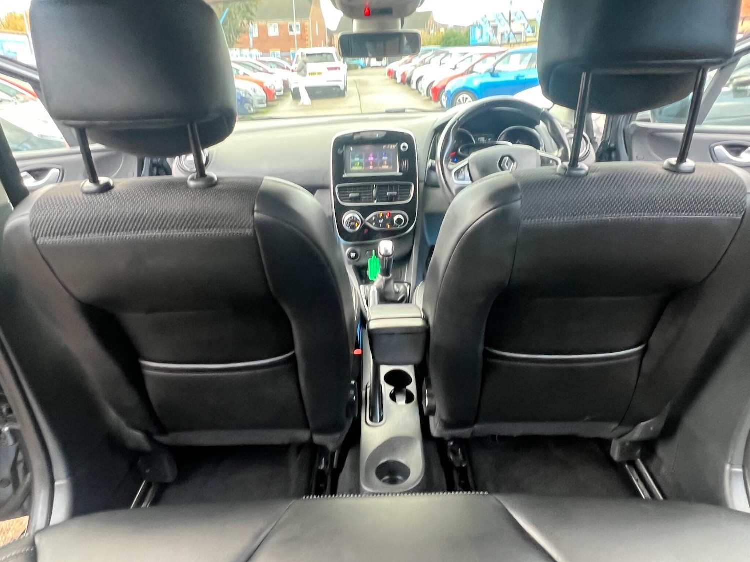 Used Renault Clio 2017 for sale - 76399322: Photo 46