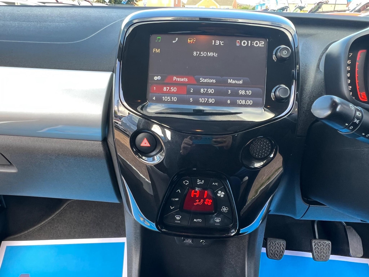 Used Toyota AYGO 2018 for sale - 76001828: Photo 22